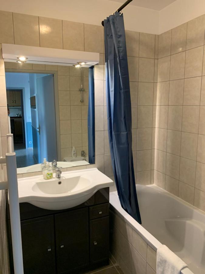 Disney, Comfortable 2 Bedrooms Family Apartment, 7 Pers, Wifi, Netflix Шеси Екстериор снимка
