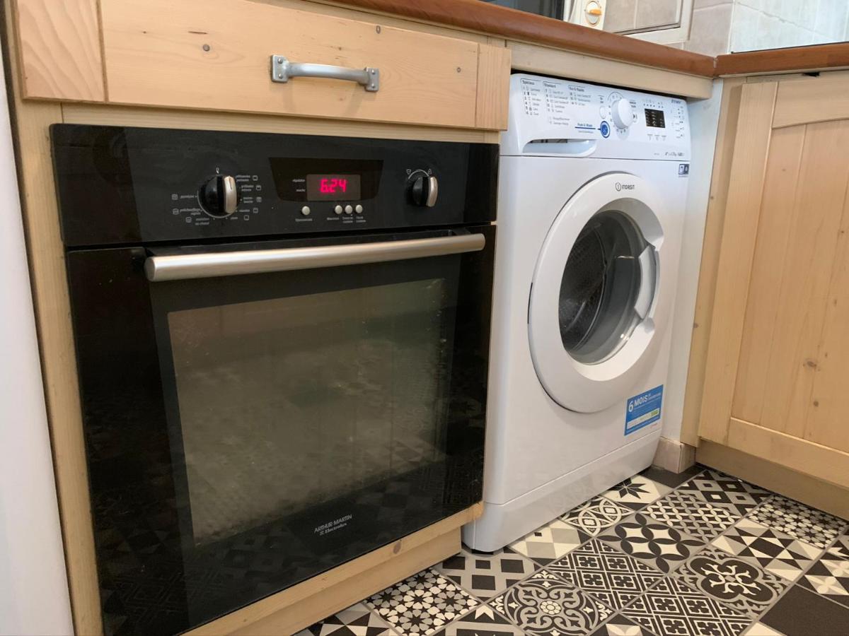 Disney, Comfortable 2 Bedrooms Family Apartment, 7 Pers, Wifi, Netflix Шеси Екстериор снимка